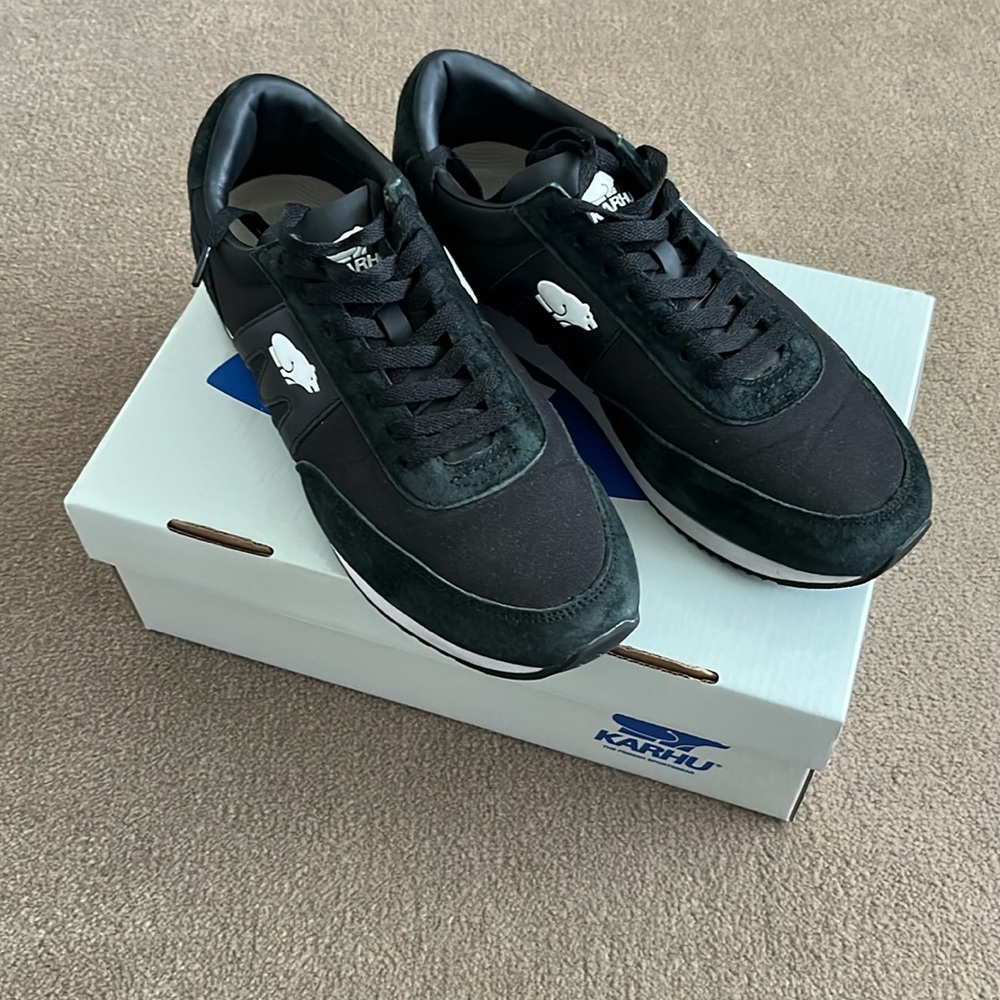 Karhu Albatross 82 Black Sneakers